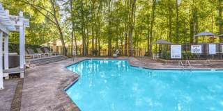 Affordable Housing - Madison Southpark Apartment Homes Gallery 3