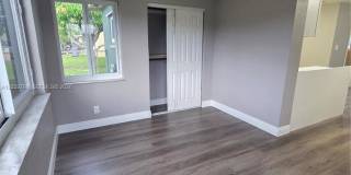 2350 NW 12th Ct Gallery 13