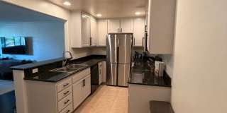 Beautifully Updated 2 bd 2 ba Crown Point Condo Gallery 3