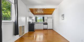 1219 Central Ave #C - Studio | 1 bath Gallery 6
