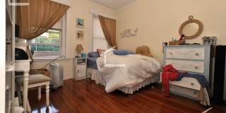 Huge 4 bed in Cleveland Circle Gallery 1