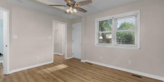 423 Money Tree Lane Gallery 16