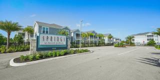 Springs at Daniels Parkway Gallery 20