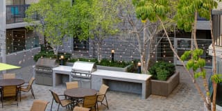 eaves Old Town Pasadena Gallery 15