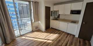 Recently Remodeled Studio "Pacific International". Gallery 3