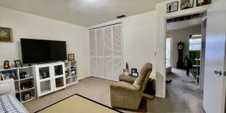 1221 Drew St Gallery 7