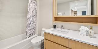 Sky Ala Moana #1701: Spacious Condo w/ Ocean Views Gallery 30