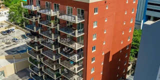 Emerald Plaza Gallery 27