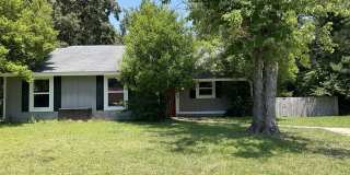 303 S Willow Lane Gallery 1