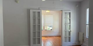 325 Ohio Place Gallery 4