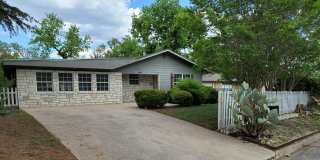 FOR LEASE!! Great location! Gallery 1