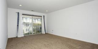 261 Riverwalk Way Gallery 16