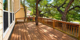 Beautiful 2-story home for lease in a gated community! Gallery 21