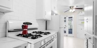 3422 Park Boulevard Gallery 3