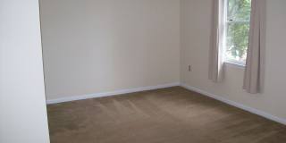 124 Eaglesmere Circle unit: #20 Gallery 31