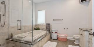 319 Harbor Drive Gallery 24