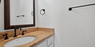 415 Heliotrope Avenue 1/2 Gallery 15