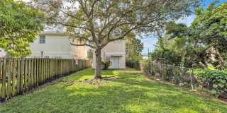 1541 NW 1st Ct Gallery 15