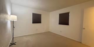 Charming 2 bedroom 1.5 bathroom home Gallery 13