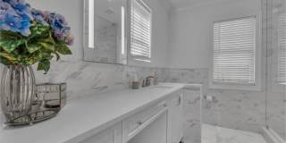 502 Brighton Avenue Gallery 27