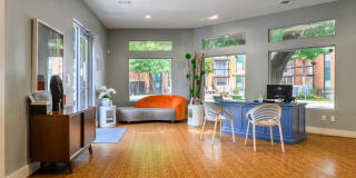 The Daphne Apartments Gallery 16