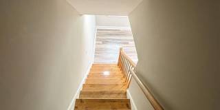 2846 Walton Way Gallery 25