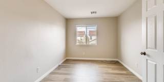 Beautiful 3 bedroom, 2.5 bath 2 story home! Gallery 20