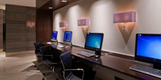 The Promenade at Harbor East Gallery 11