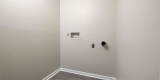 Cross Creek Apartments Gallery 16