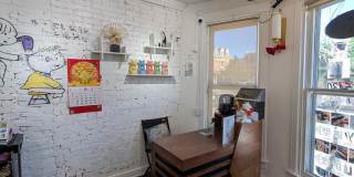 861 W 36TH Street W Gallery 22