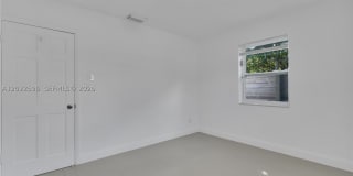 4740 NE 2nd Ter Gallery 20