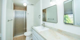 7652 Ellis Avenue Gallery 25