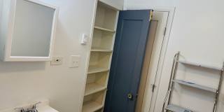2416 1/2 11th Ave. N. Gallery 4