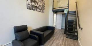 Comm Ave Luxury 1-Bedroom Loft Gallery 8