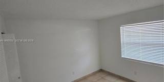 911 NE 209th Ter Gallery 7