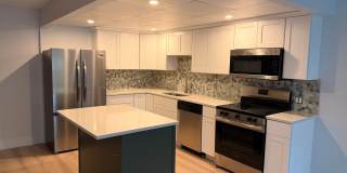 $2,400 - 2BD/1BA Kings wood Condo - Parking included & Pool - Available 8/22 Gallery 1