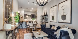 The Hudson Gallery 4