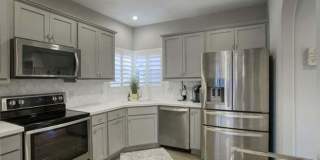 3935 E ROUGH RIDER Road Gallery 1