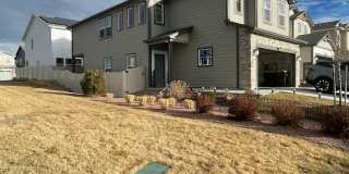 IMMACULATE 4 BED/2.25 BATH CUSTOM BUILT HOME IN SKYLINE RIDGE! Gallery 1