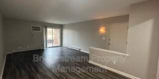 481 N Broadway Street Gallery 1