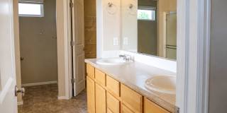 3 Bedroom, 2.5 Bath - 2 Story Home in Loveland Gallery 16