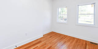 104 R ST #A NE Gallery 22