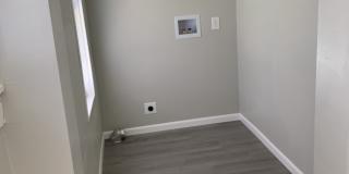 2916 Penn Street Gallery 1