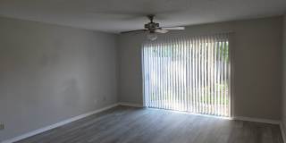FOR RENT!! CLEAN AND COZY TWO STORY TOWNHOME (PRIVATE YARD)... Gallery 6