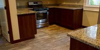 Affordable 6-Bedroom3 bath House Close to U of M Campus Gallery 4