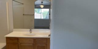 6831 S 33rd Dr Gallery 14