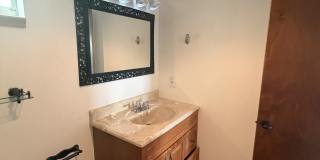 1607 Bay Road Gallery 6