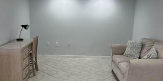 8921 Lake Drive Gallery 18