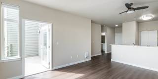 Pacific Pointe Apartments Gallery 27