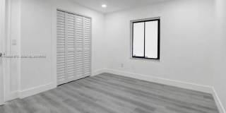 13885 Northwest 5th Avenue Gallery 6